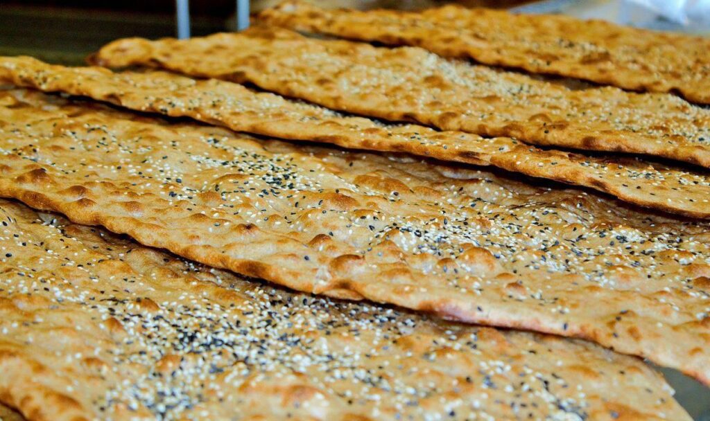 The best way to store different types of bread at home with important points